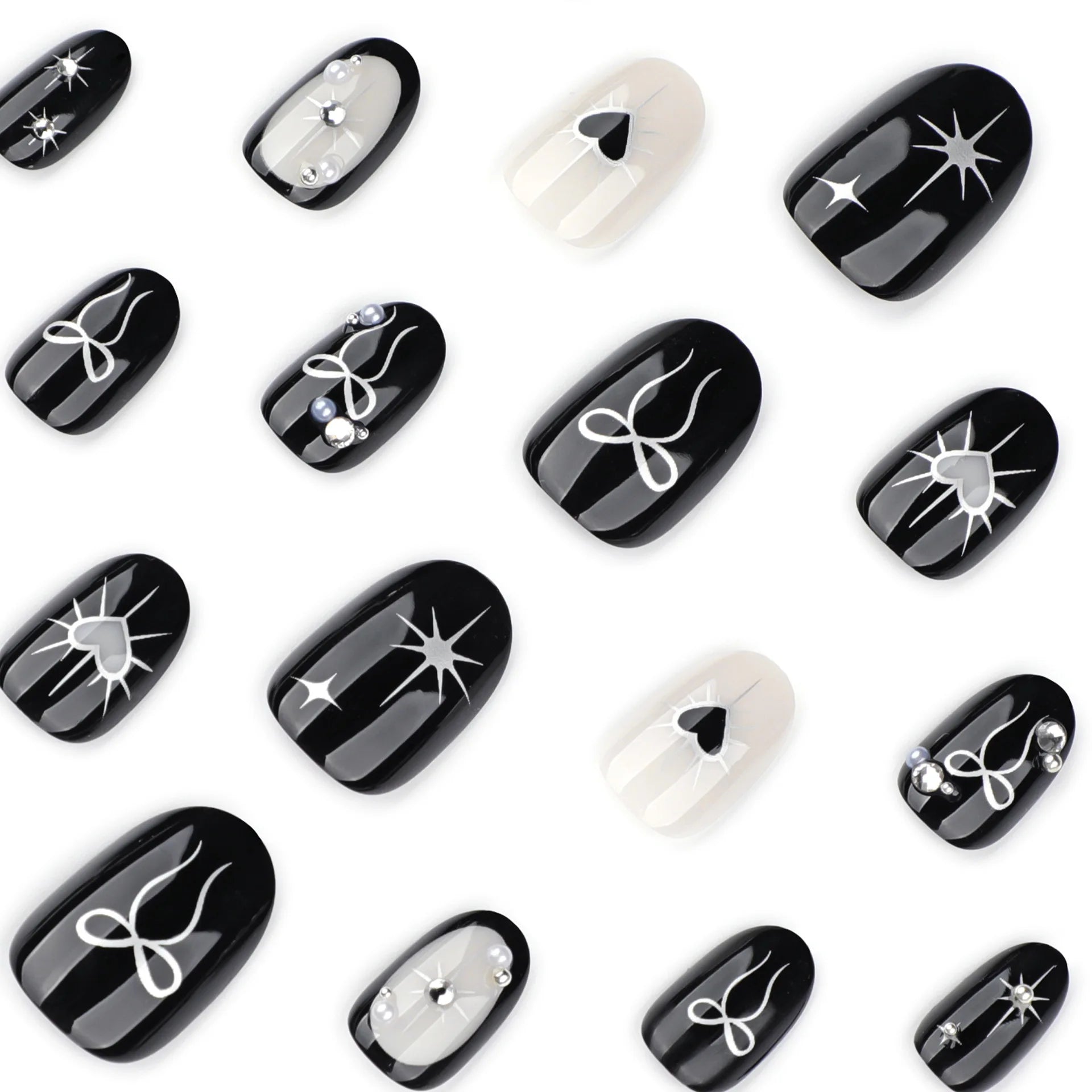 24pcs Gothic Style Black Fake Nails Silver Love Heart Bowknots Designs Y2k Press On Nails Short Almond Wearable False Nail Tips