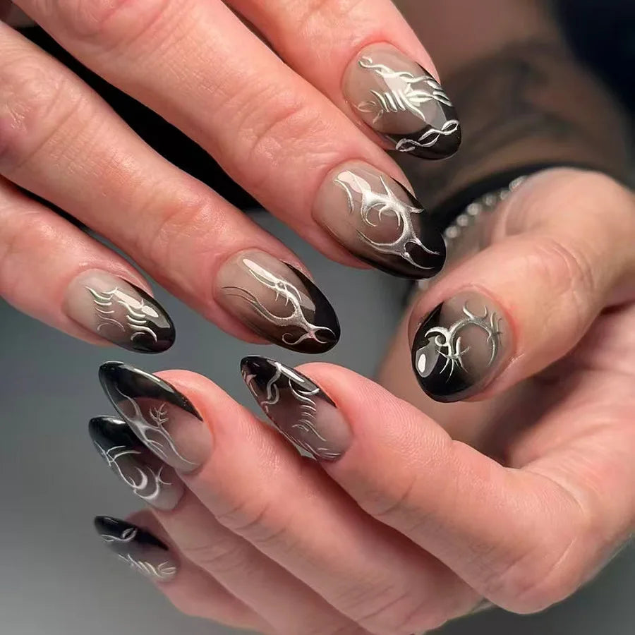 24pcs Gothic Style Black Fake Nails Silver Love Heart Bowknots Designs Y2k Press On Nails Short Almond Wearable False Nail Tips